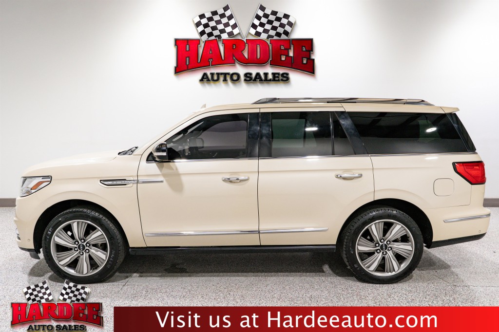 2018 Lincoln Navigator Image 1