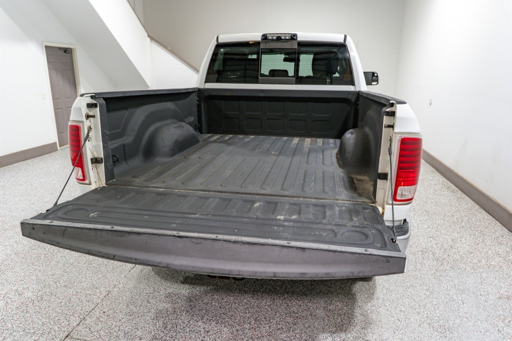 2014 RAM 2500 Image 9