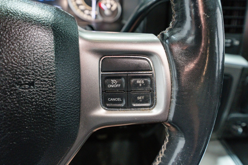 2014 RAM 2500 Image 24