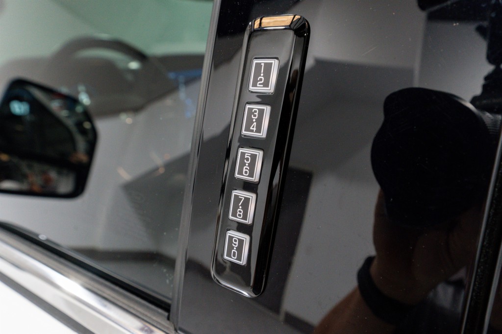 2023 Ford F-150 Image 13