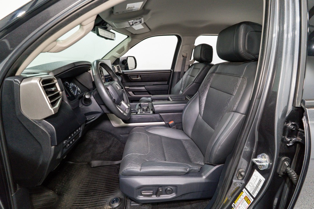 2023 Toyota Tundra Image 16