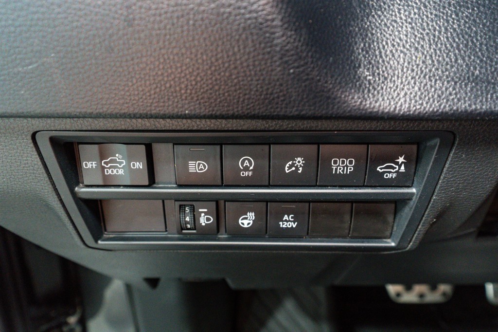 2023 Toyota Tundra Image 31