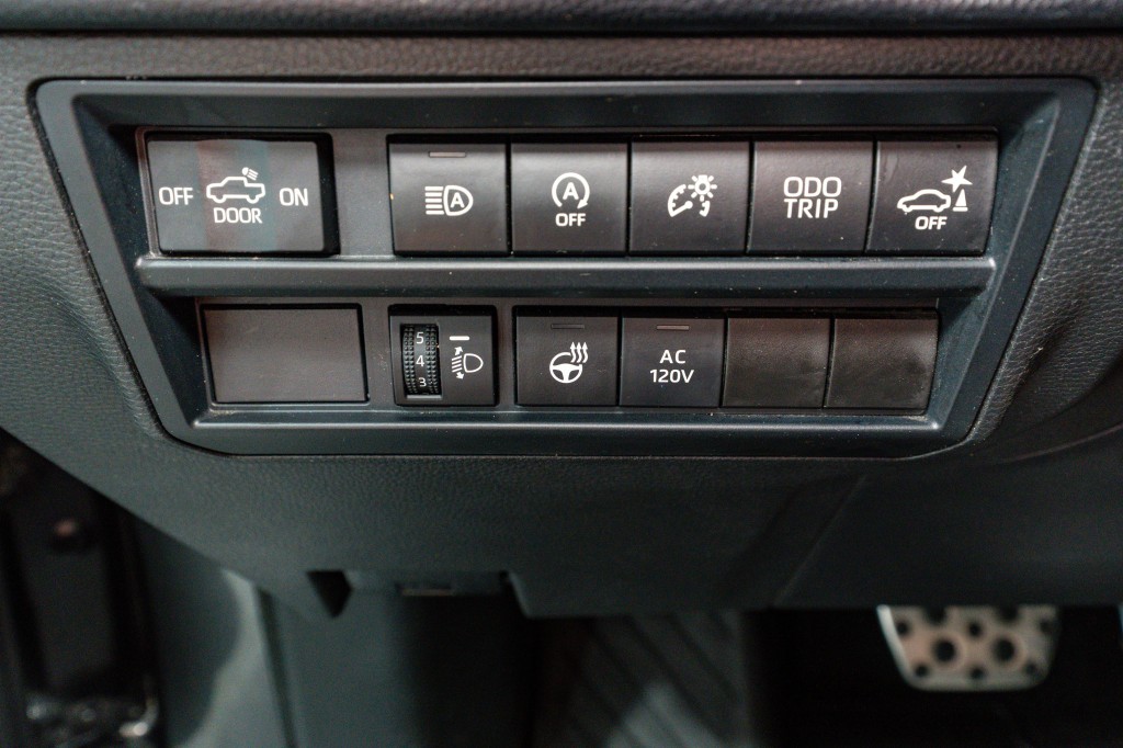 2023 Toyota Tundra Image 32