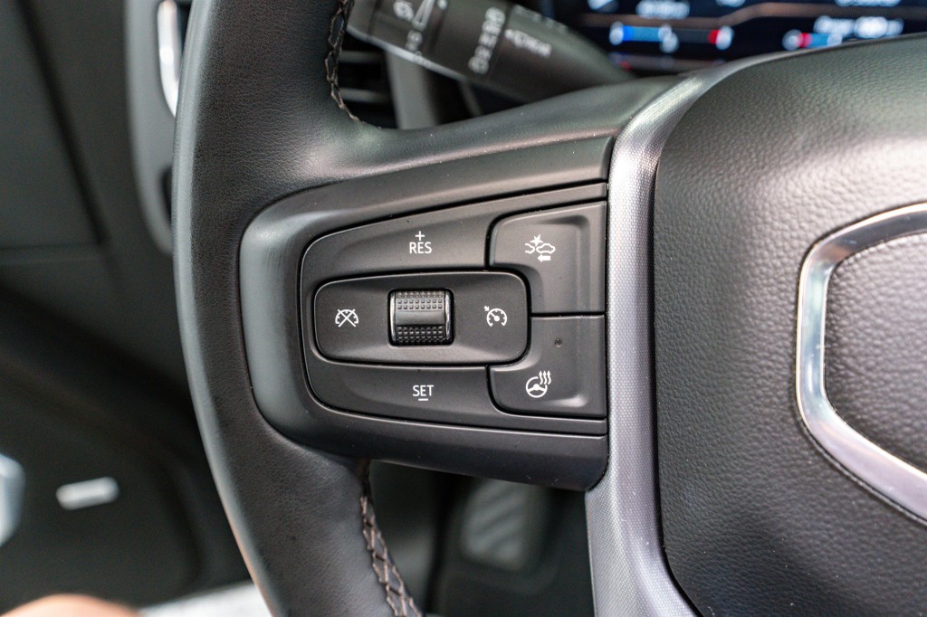 2023 GMC Yukon Image 27