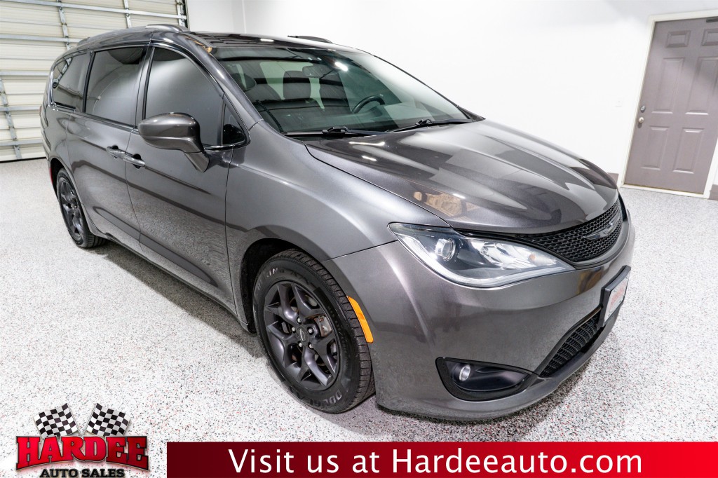 2020 Chrysler Pacifica Image 6