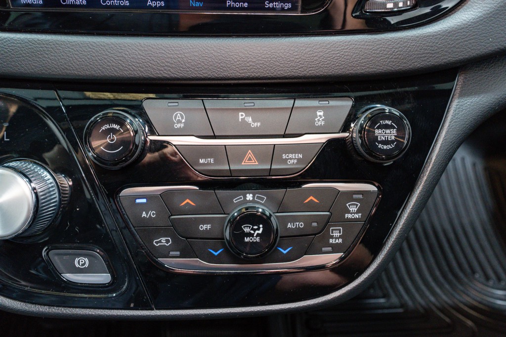 2020 Chrysler Pacifica Image 22