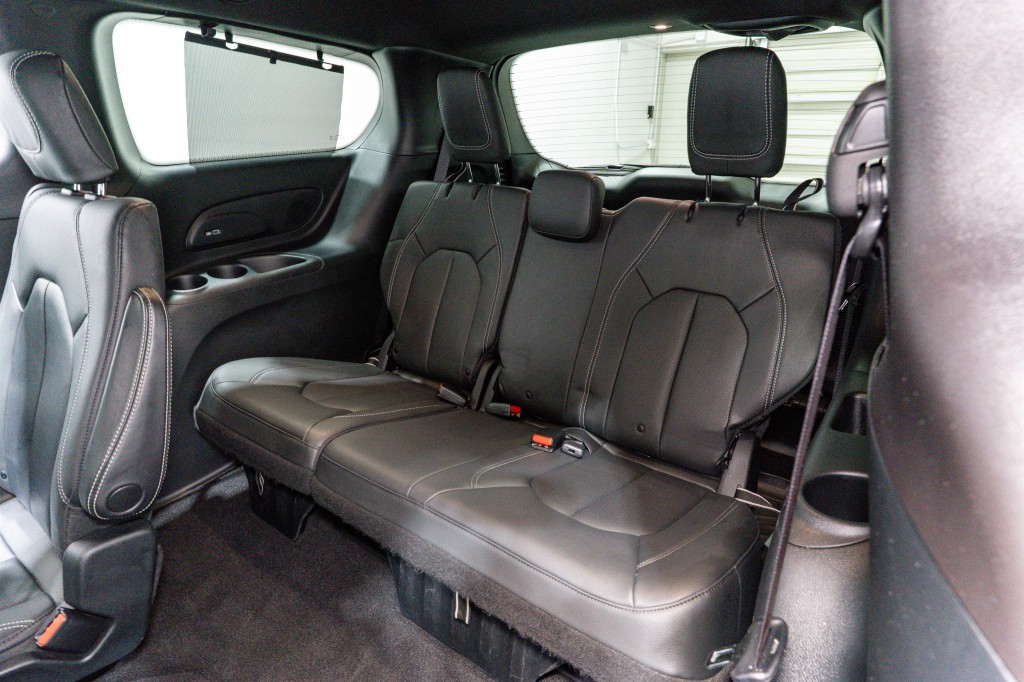 2020 Chrysler Pacifica Image 33