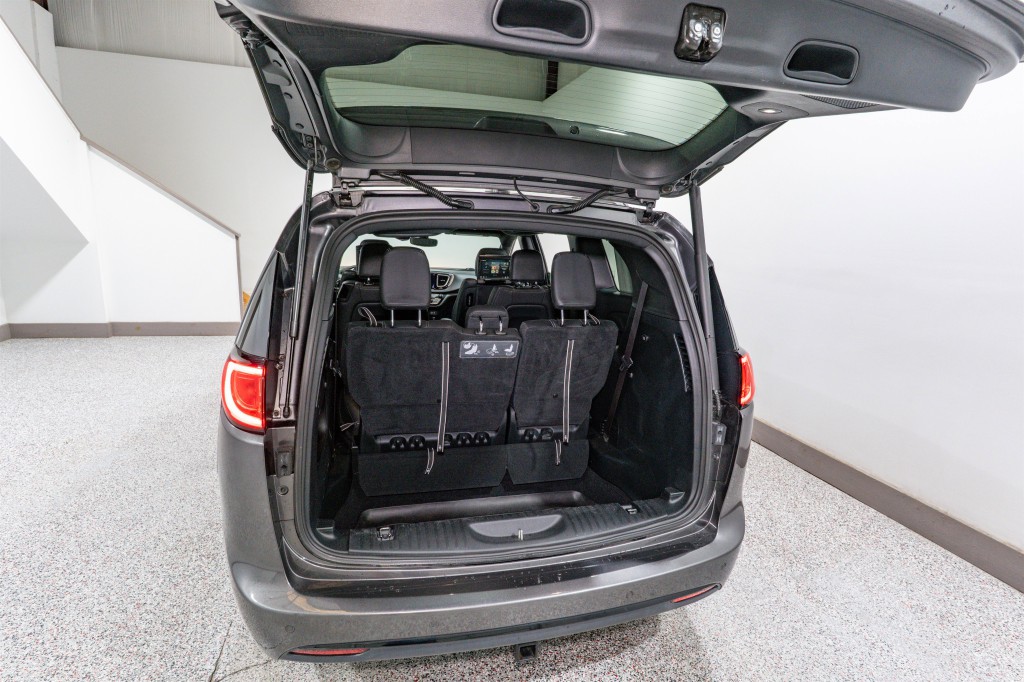 2020 Chrysler Pacifica Image 34