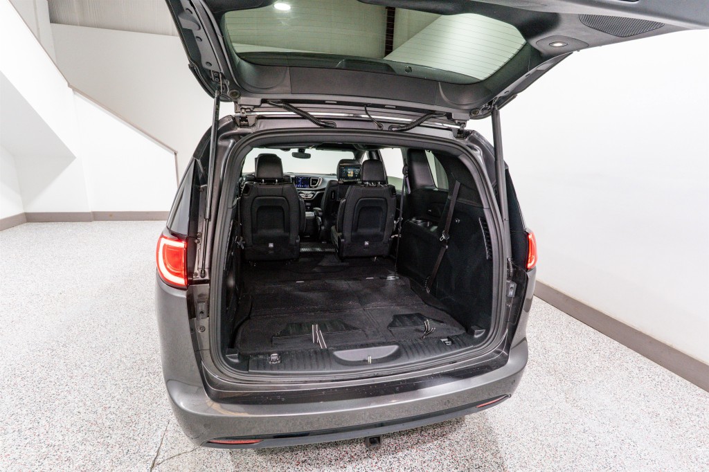 2020 Chrysler Pacifica Image 35