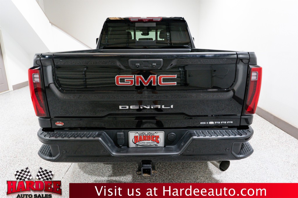 2024 GMC Sierra 2500 Image 4