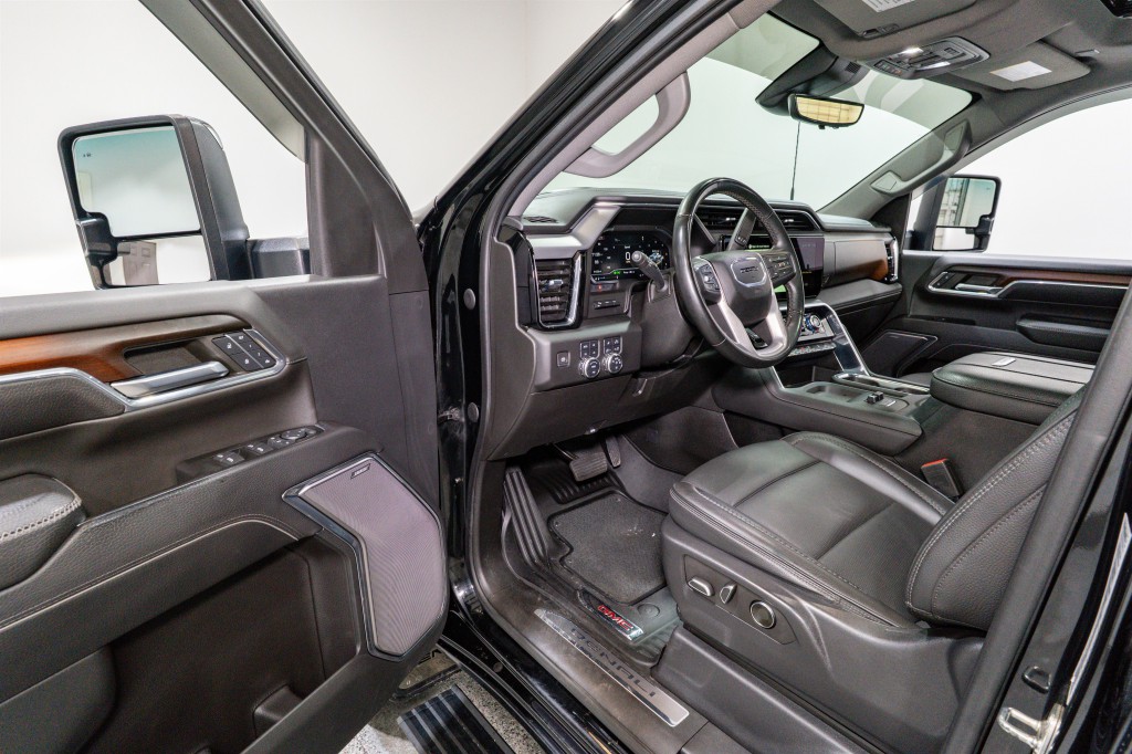 2024 GMC Sierra 2500 Image 15