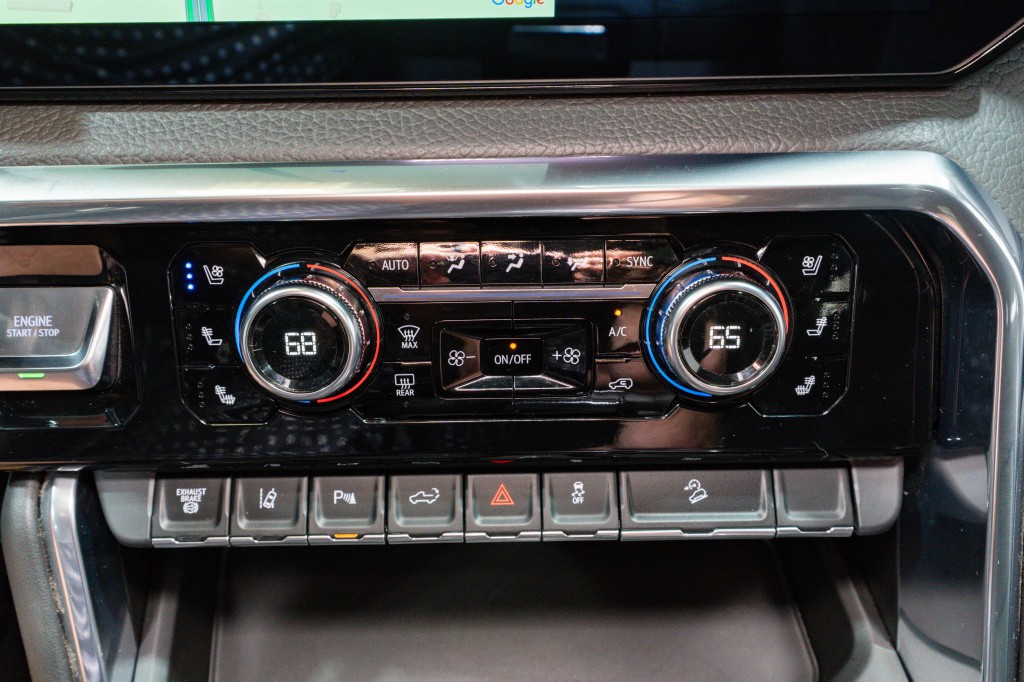 2024 GMC Sierra 2500 Image 28