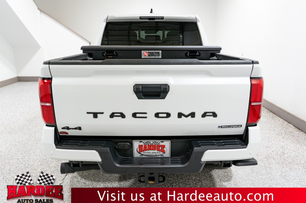 2024 Toyota Tacoma Image 4