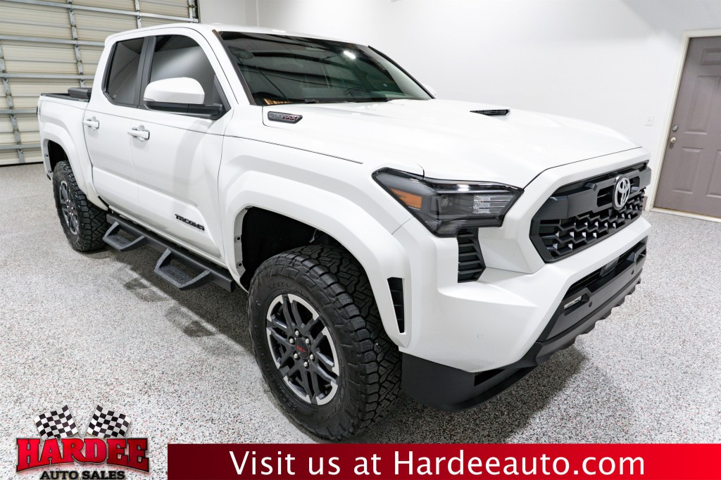 2024 Toyota Tacoma Image 6