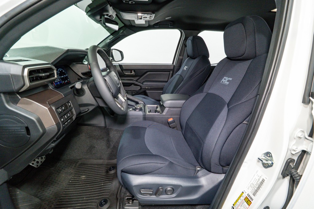 2024 Toyota Tacoma Image 16
