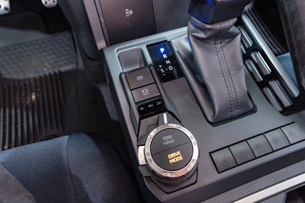2024 Toyota Tacoma Image 24