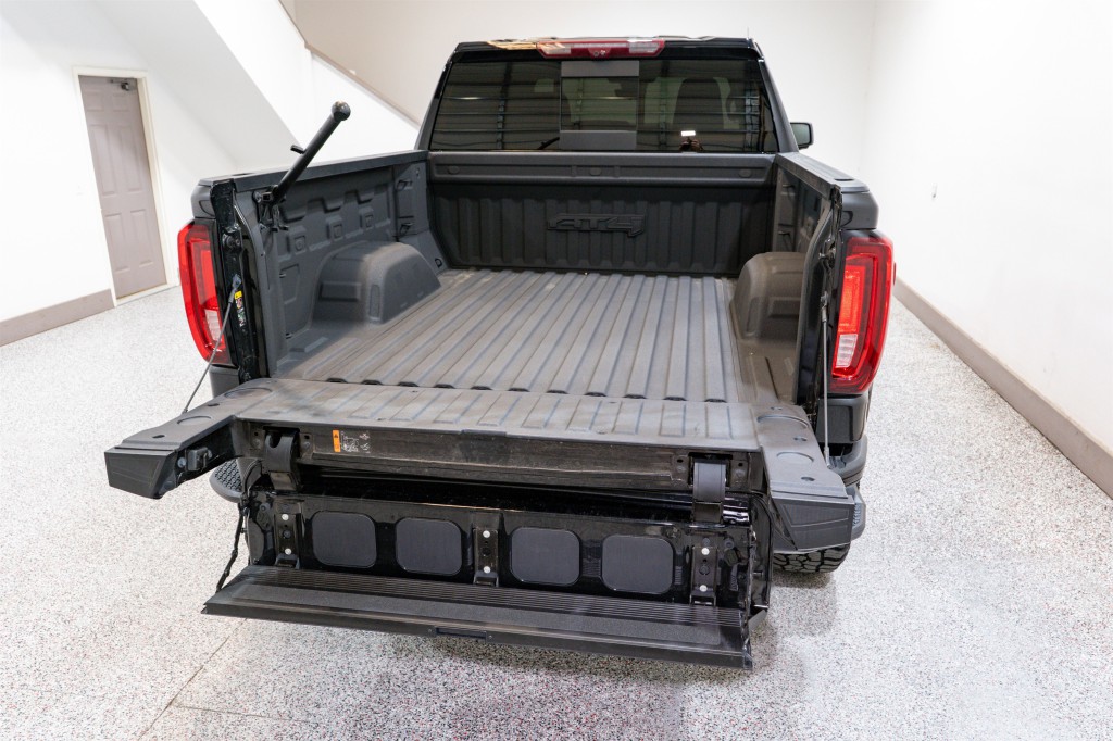 2023 GMC Sierra 1500 Image 11