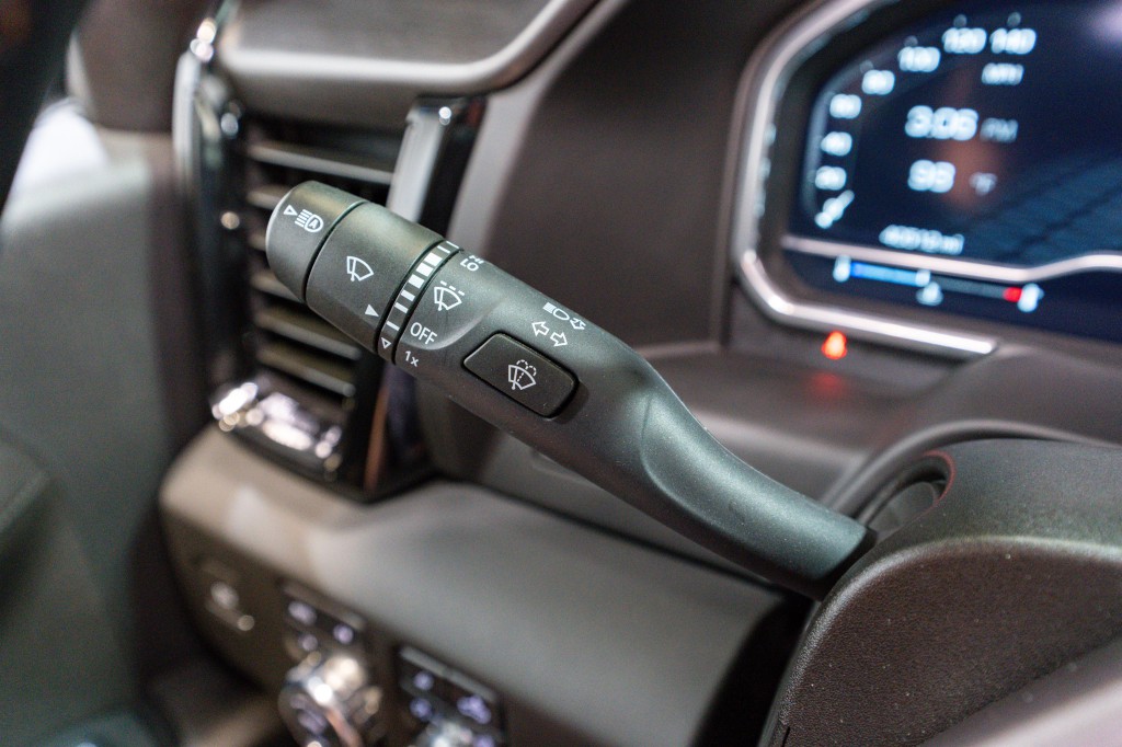 2023 GMC Sierra 1500 Image 32