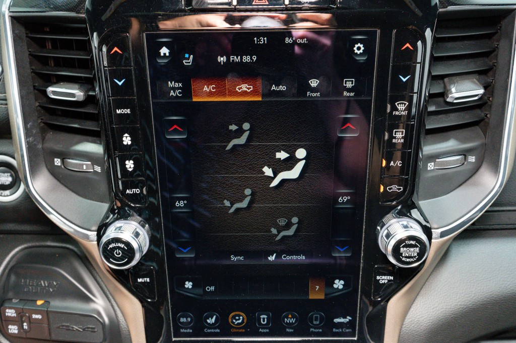 2019 RAM 2500 Image 23