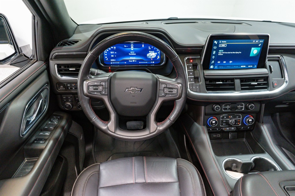 2023 Chevrolet Suburban Image 11