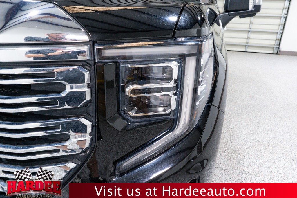 2023 GMC Sierra 1500 Image 8