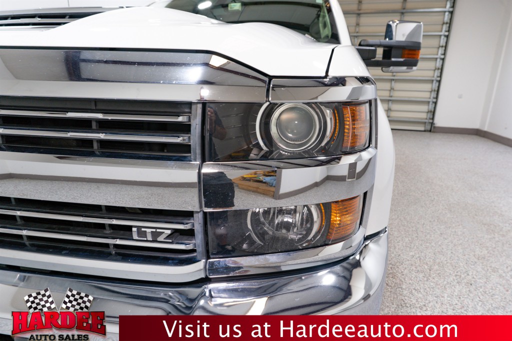 2019 Chevrolet Silverado 1500 Image 8