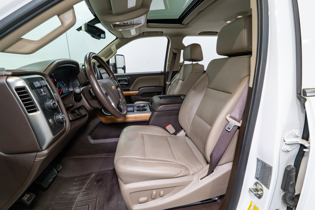 2019 Chevrolet Silverado 1500 Image 18