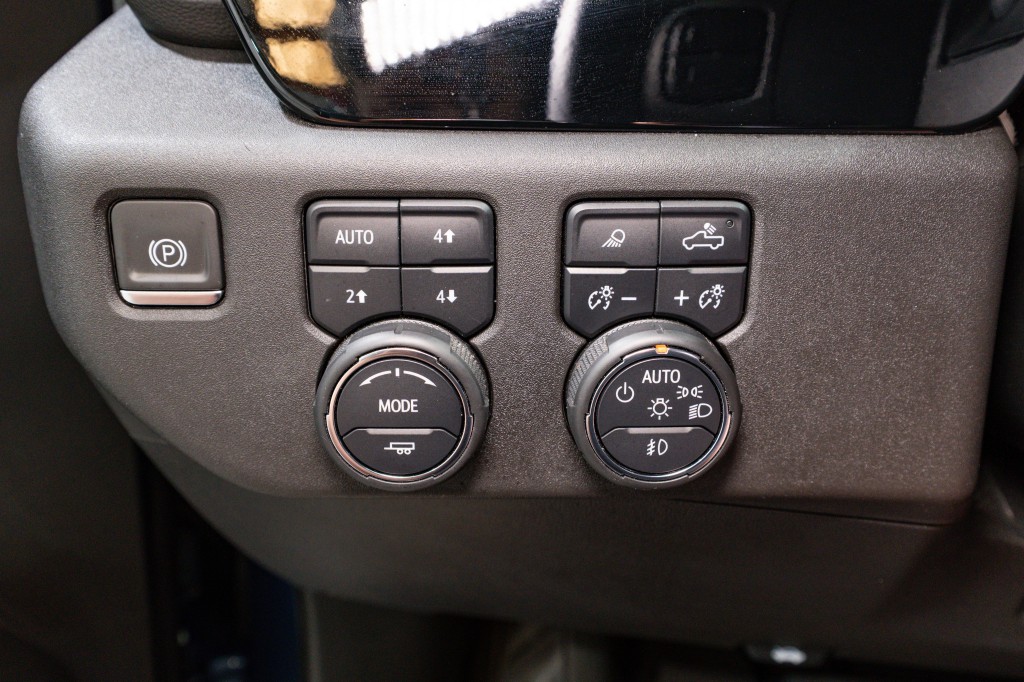 2024 Chevrolet Silverado 1500 Image 37