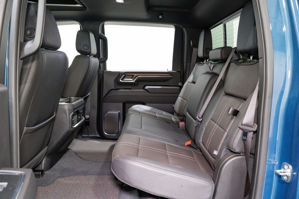 2024 Chevrolet Silverado 1500 Image 38