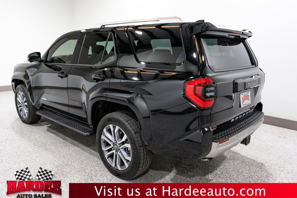 2025 Toyota 4Runner Image 3