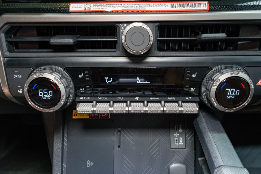 2025 Toyota 4Runner Image 21
