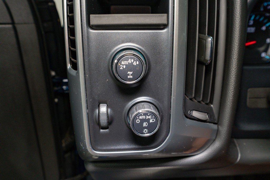 2017 Chevrolet Silverado 1500 Image 28