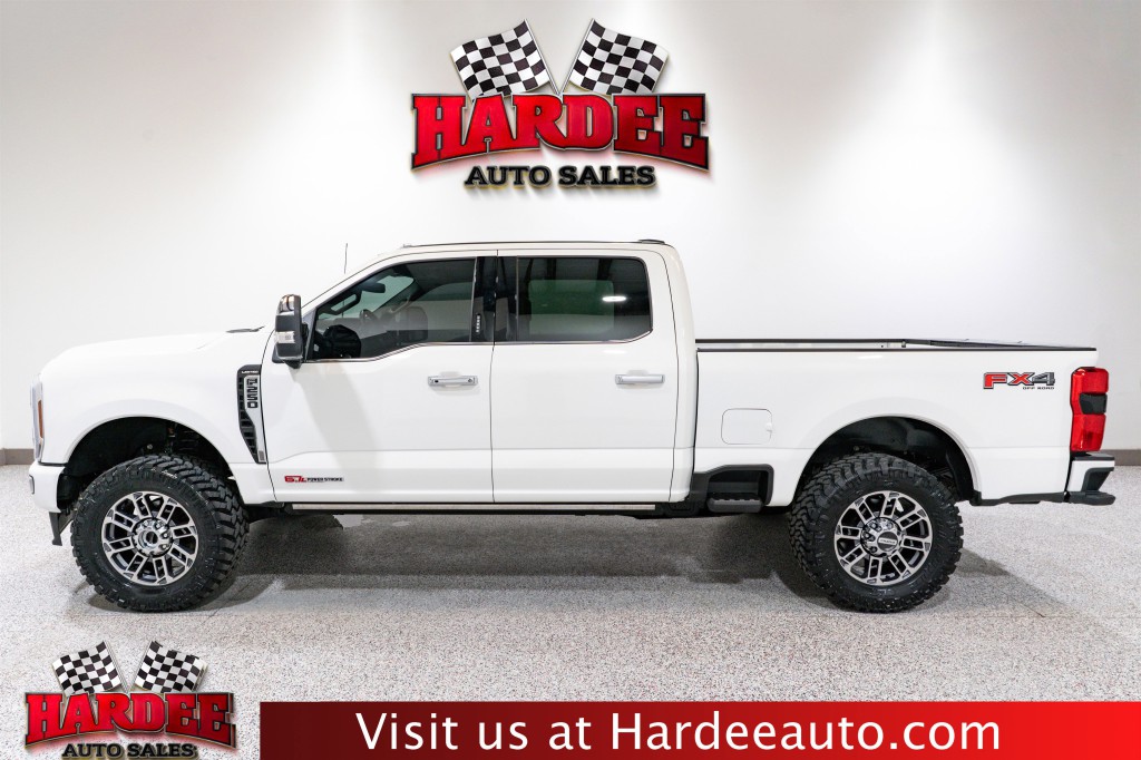 2024 Ford F-250 Image 1