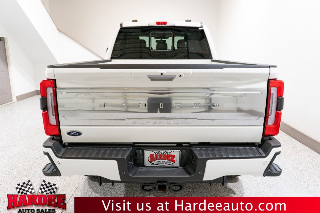2024 Ford F-250 Image 4