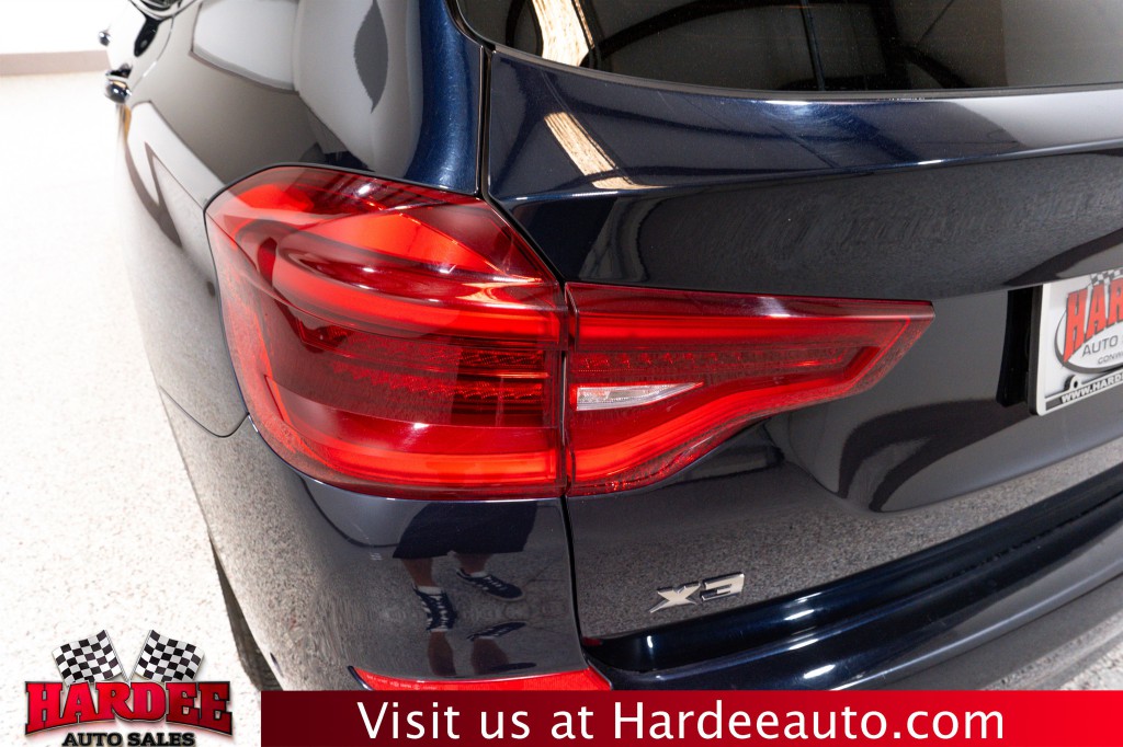 2018 BMW X3 Image 9