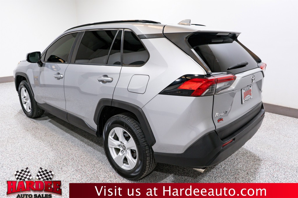 2019 Toyota Rav4 Image 3