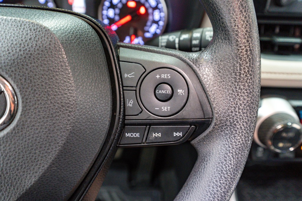 2019 Toyota Rav4 Image 24