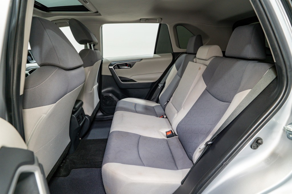2019 Toyota Rav4 Image 30