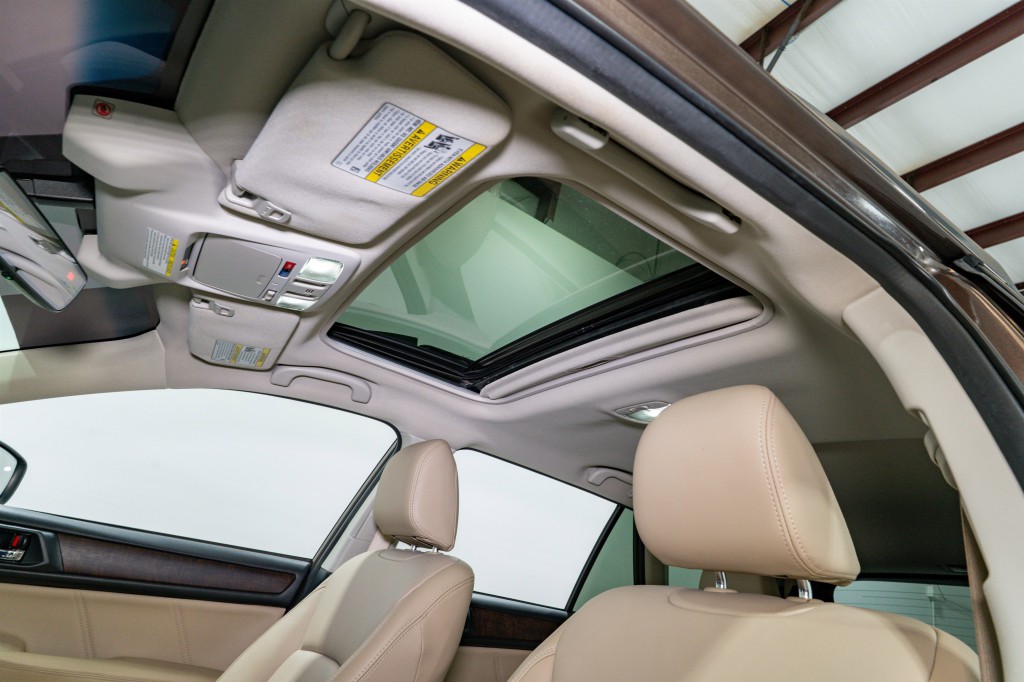2019 Subaru Outback Image 17