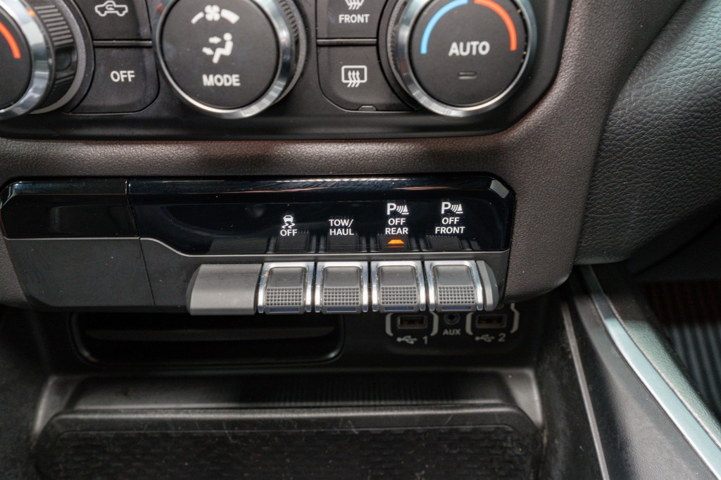 2021 RAM 1500 Image 21