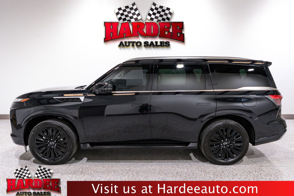 2025 INFINITI QX80 Image 1