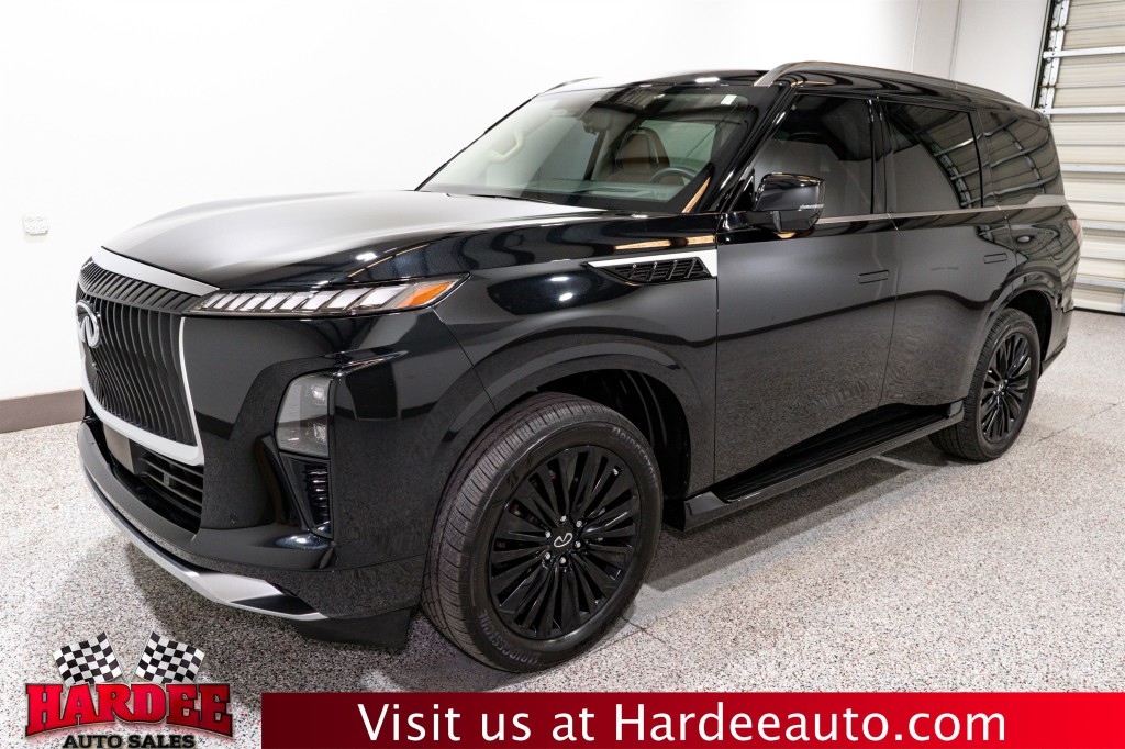 2025 INFINITI QX80 Image 2