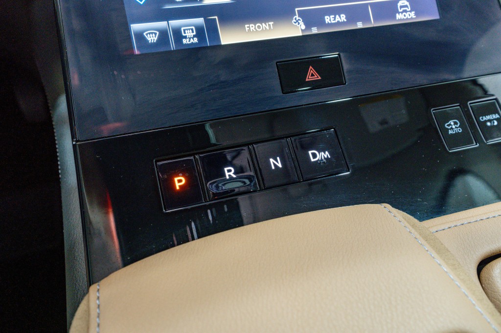 2025 INFINITI QX80 Image 27