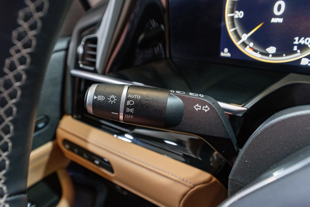 2025 INFINITI QX80 Image 33