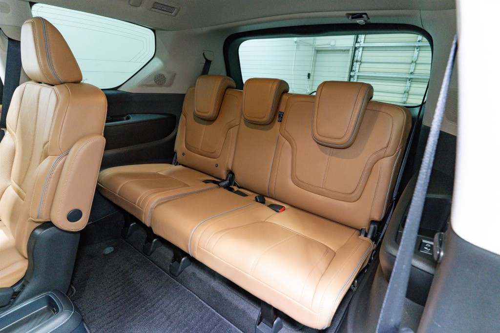 2025 INFINITI QX80 Image 36