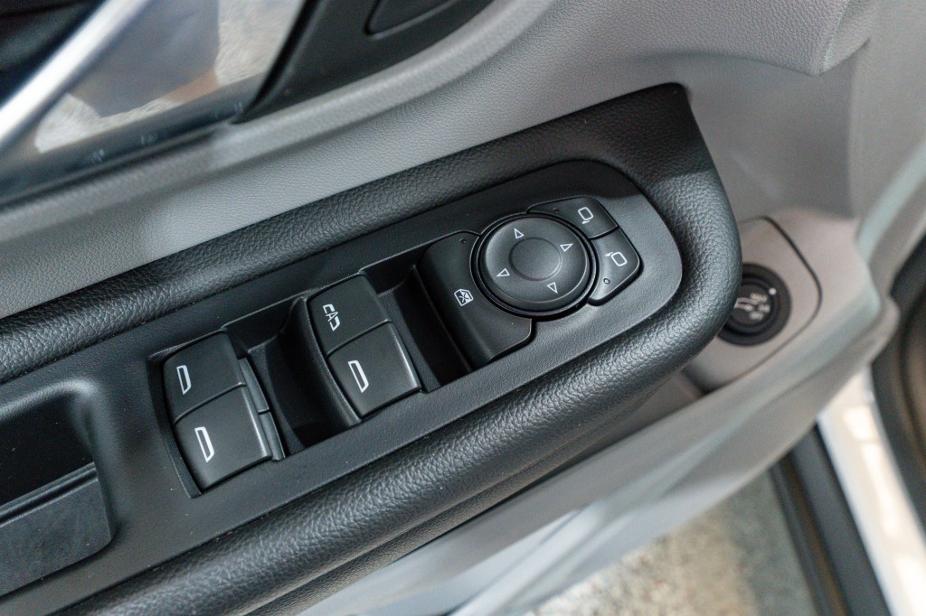 2024 GMC Terrain Image 14