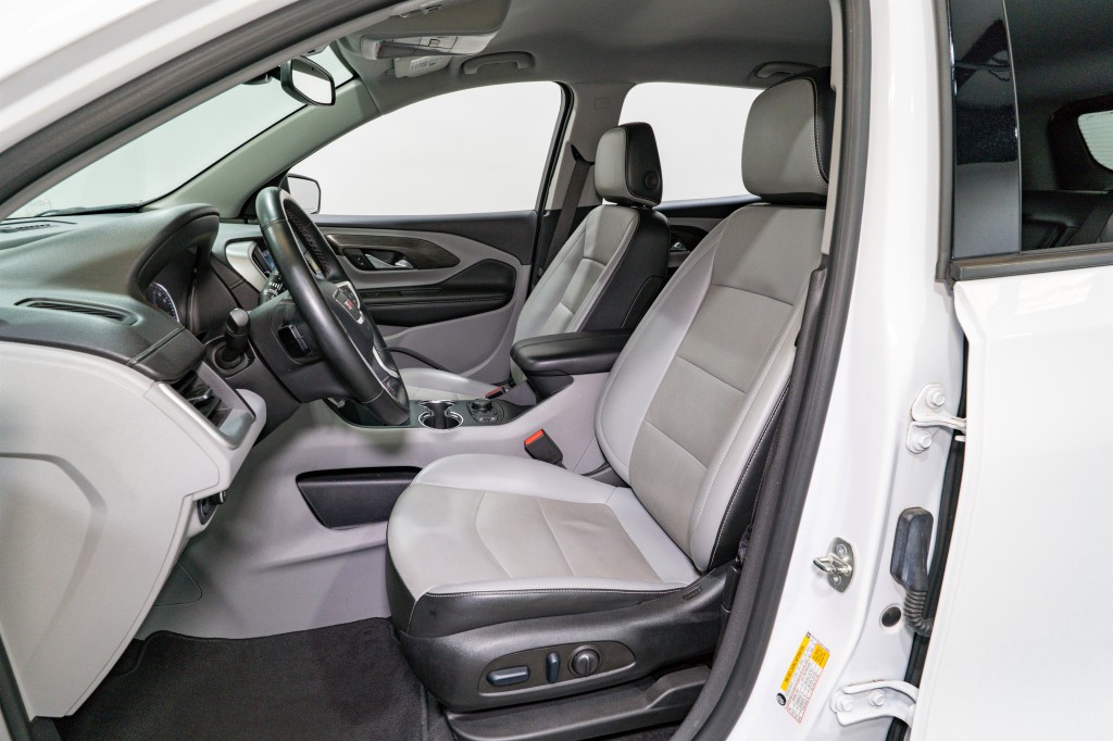 2024 GMC Terrain Image 16