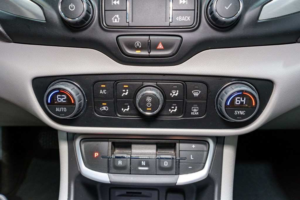 2024 GMC Terrain Image 21