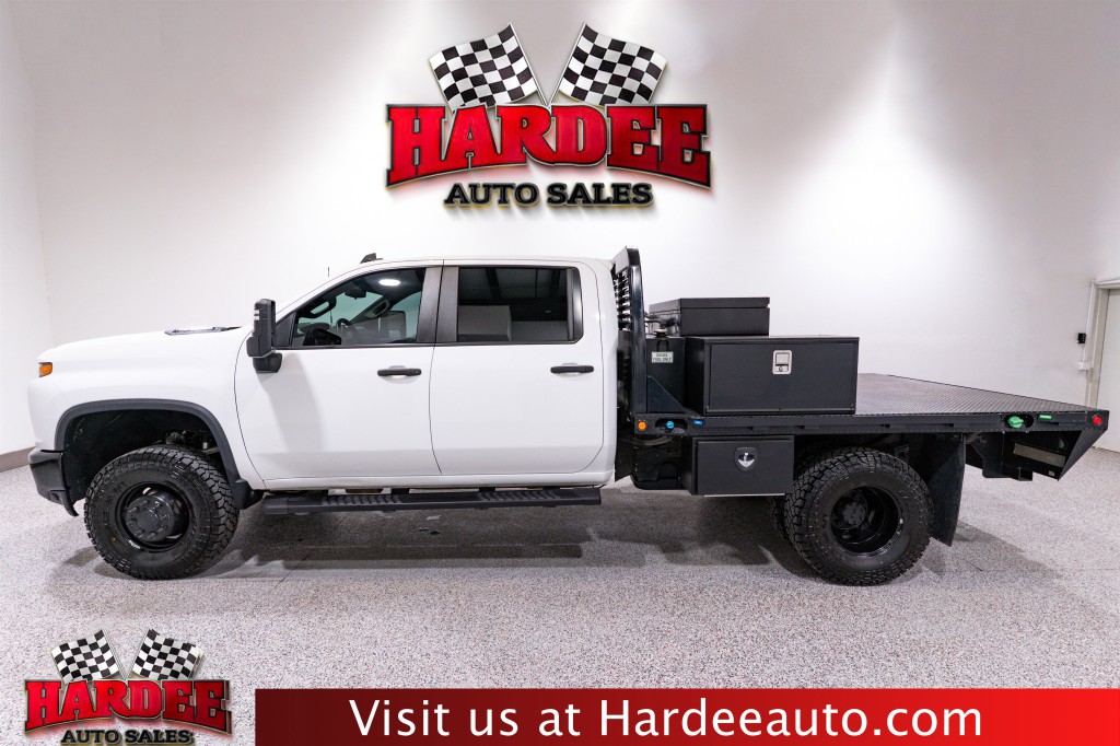 2022 Chevrolet Silverado 1500 Image 1