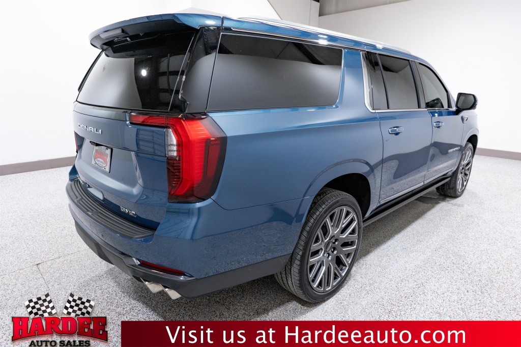 2025 GMC Yukon Image 5